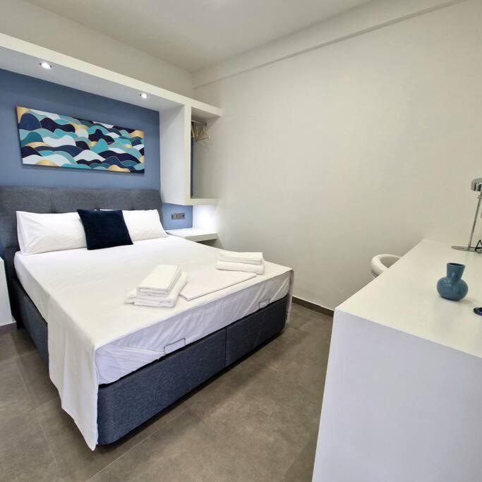 Farisma - Bright And Central Apt In Kalamata Ngoại thất bức ảnh